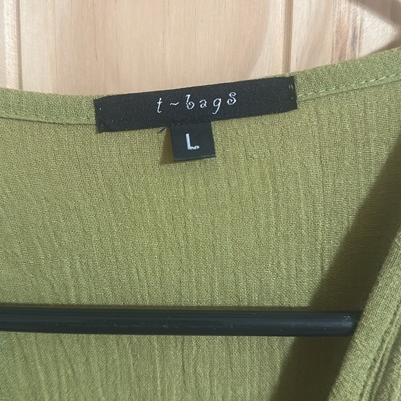 T-Bags Green Sequin Embellished Tunic - Picture 2 of 6